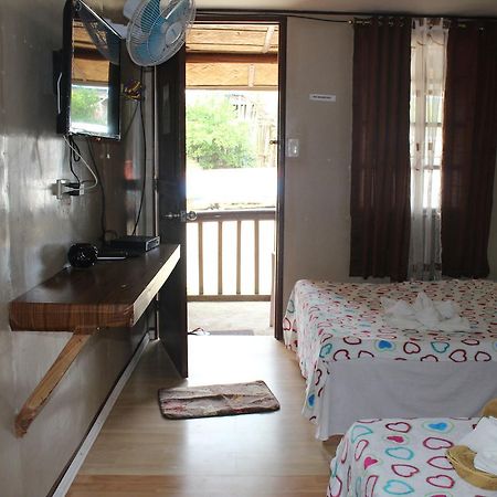 Islandview Panimanbay Lodge キャラモアーン エクステリア 写真